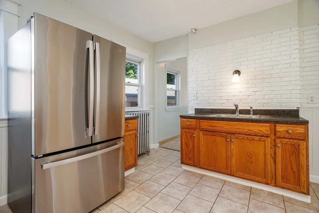 Photo of 178 Walnut St