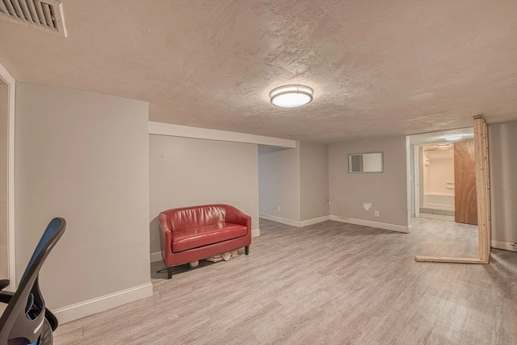Photo of 7 Laurel Road