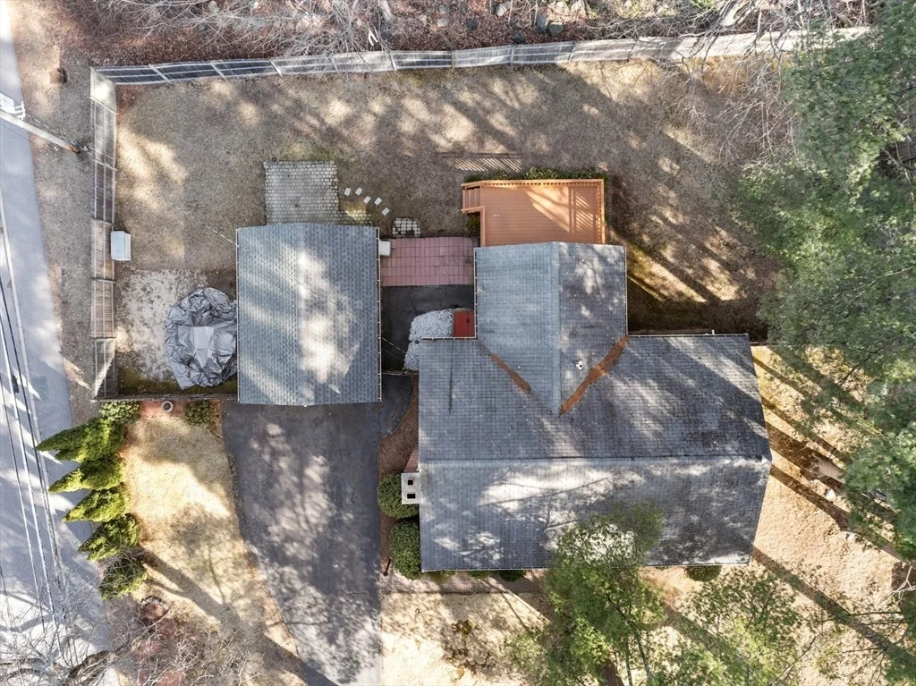 Photo of 2 Meadow Rd