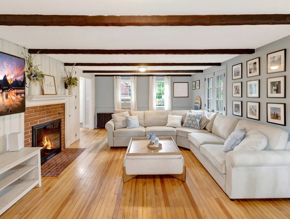 Photo of 387 Willow Street