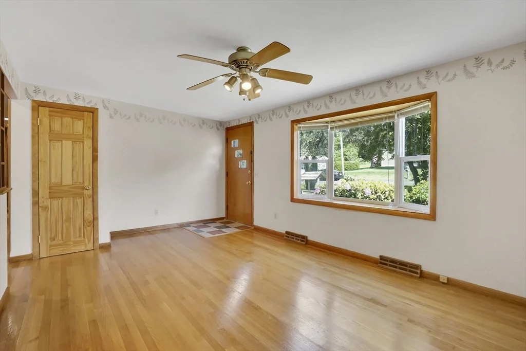 Photo of 152 Kendall St
