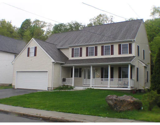 Photo of 83 Maple Street