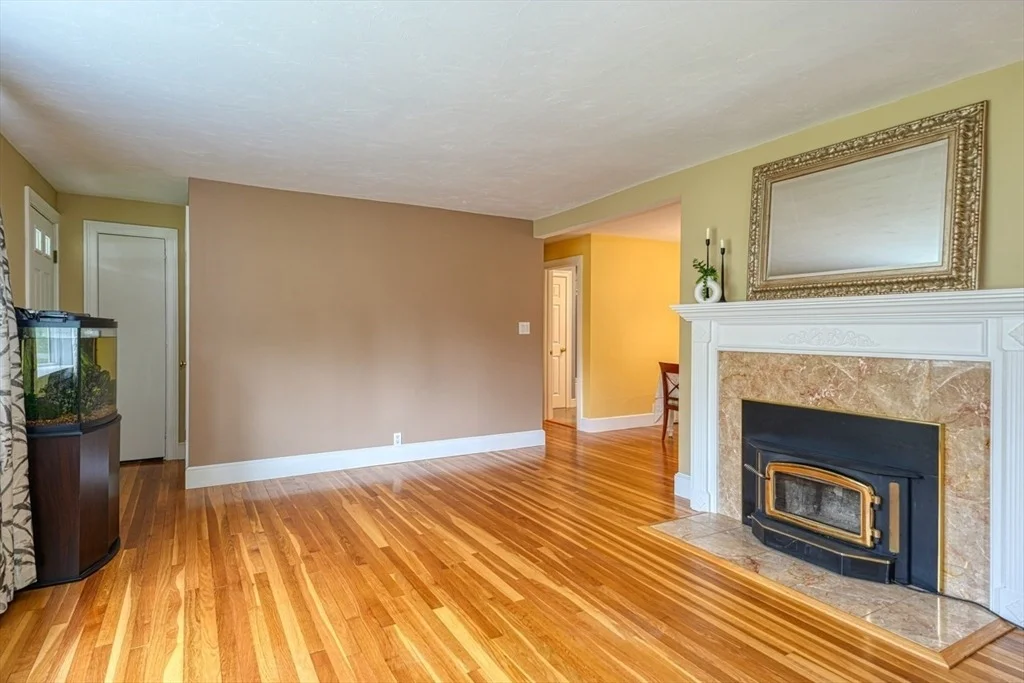 Photo of 45 Main St