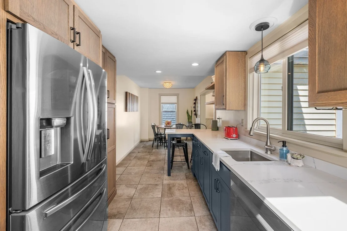 Photo of 32 Crescent Ave