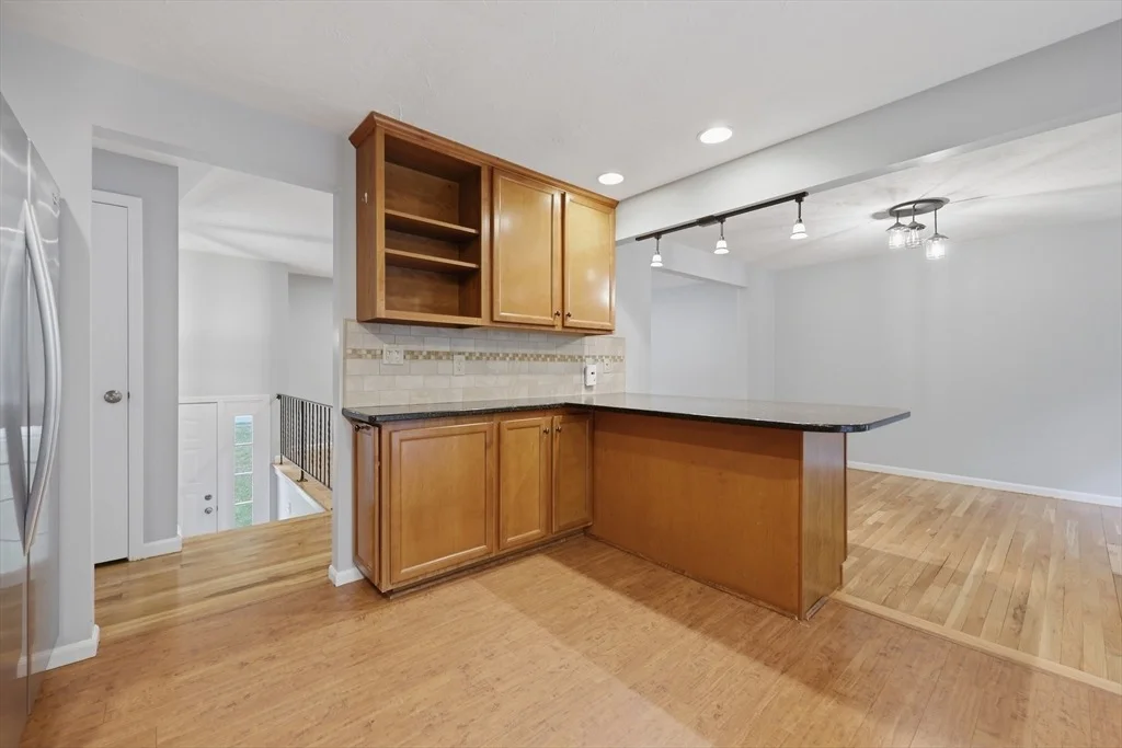 Photo of 6 Fox Hill Road