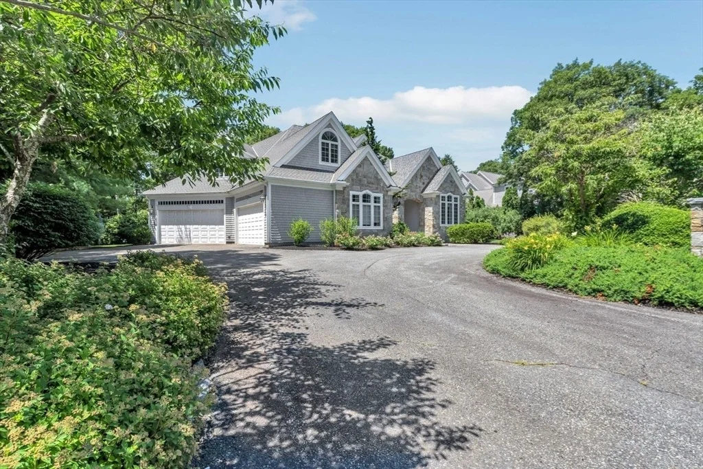 Photo of 20 Eagle Dr