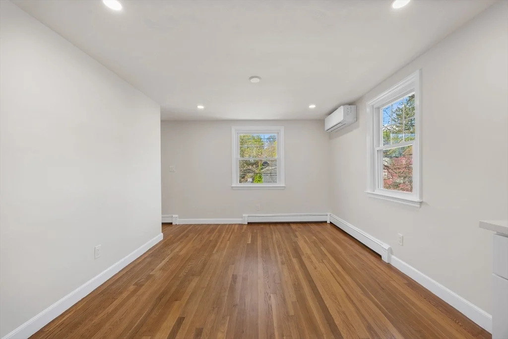 Photo of 73 Hemlock Street