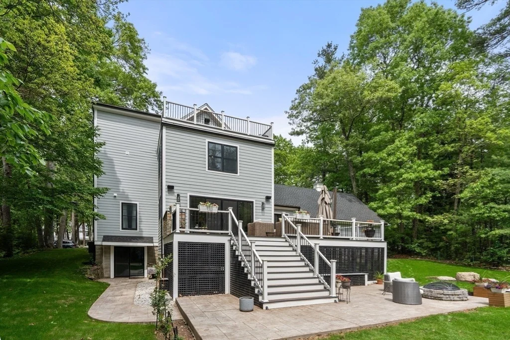 Photo of 295 Gardner St