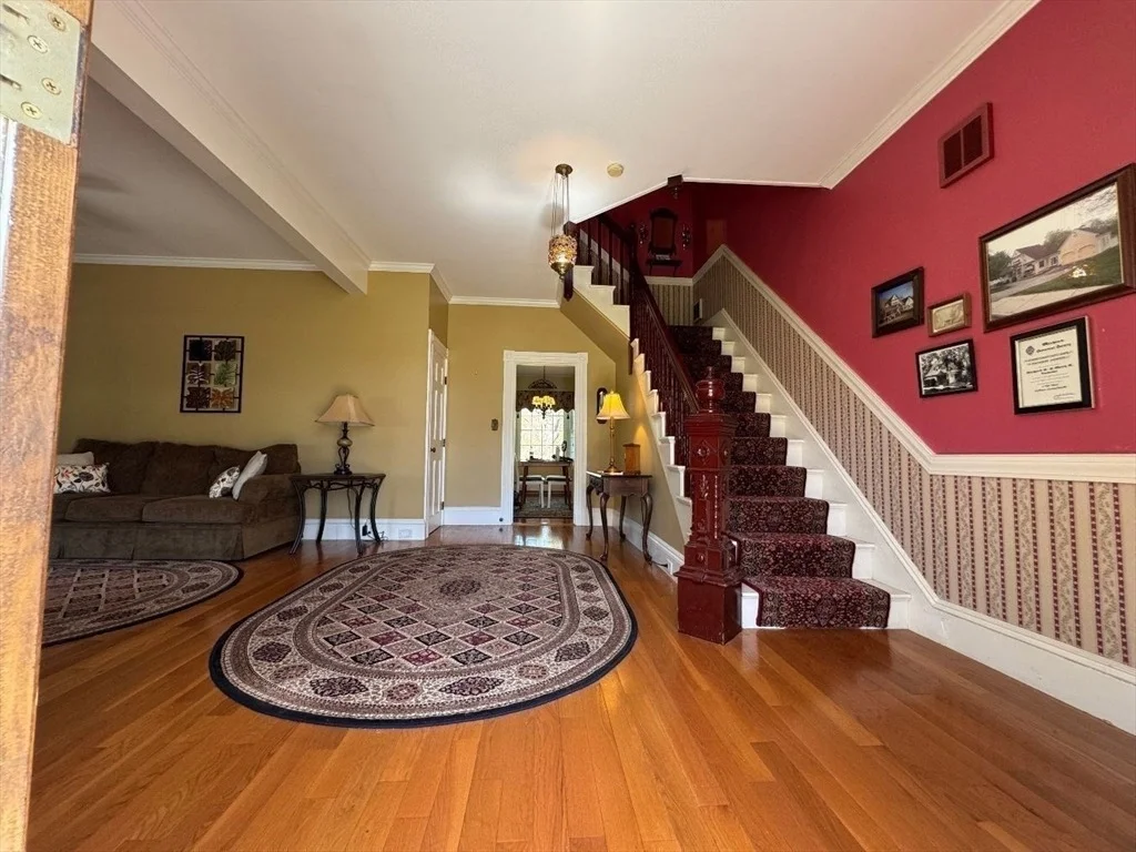 Photo of 47 Elm St.