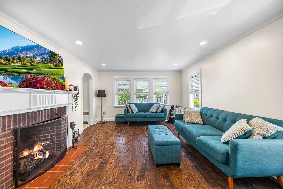 Photo of 43 Dolphin Ave