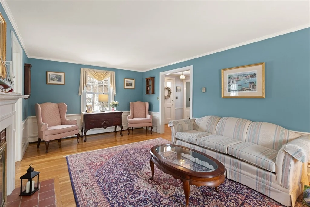 Photo of 35 Longfellow Rd.