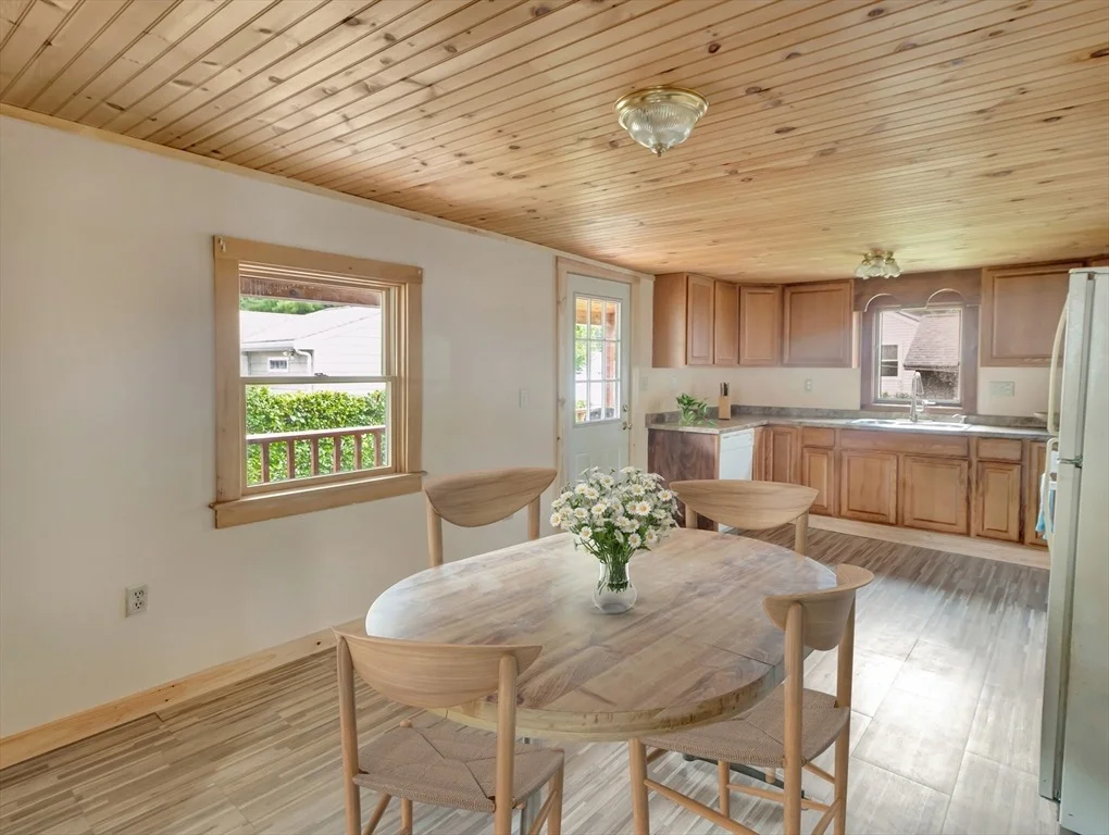 Photo of 10 Ridge Road