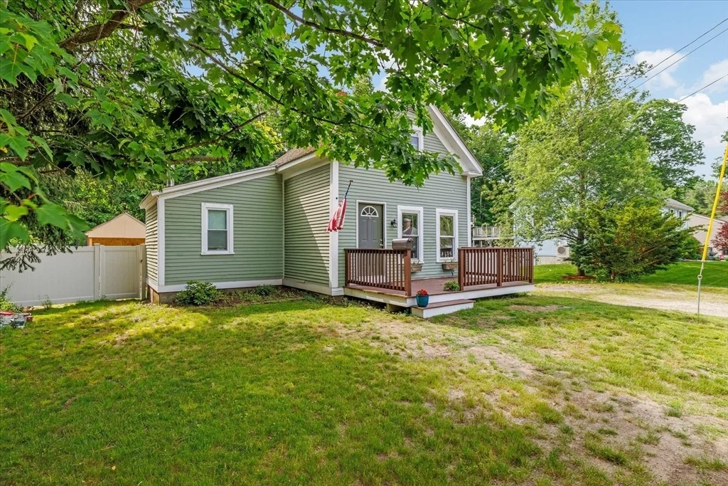 Photo of 92 Oak Ave