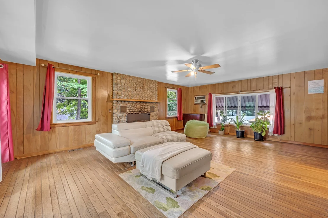Photo of 63 Wayside Road