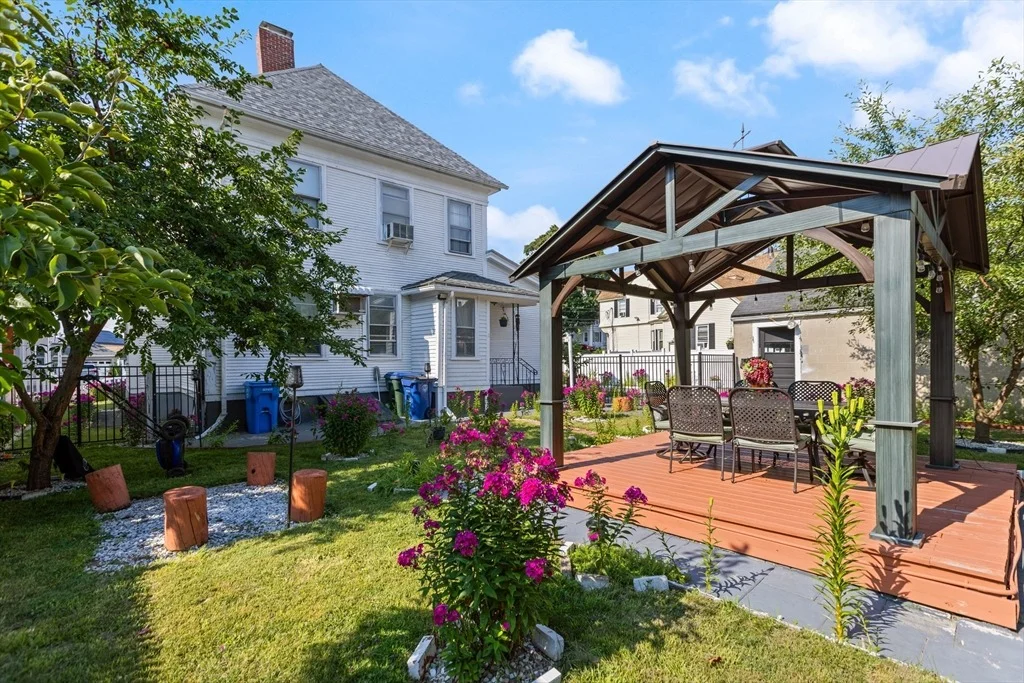 Photo of 16 Logan St