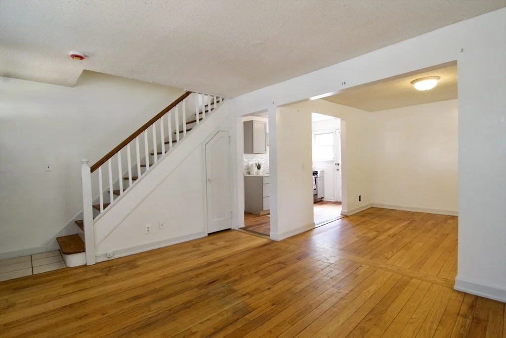 Photo of Unit 435 at 435 Cold Spring Ave