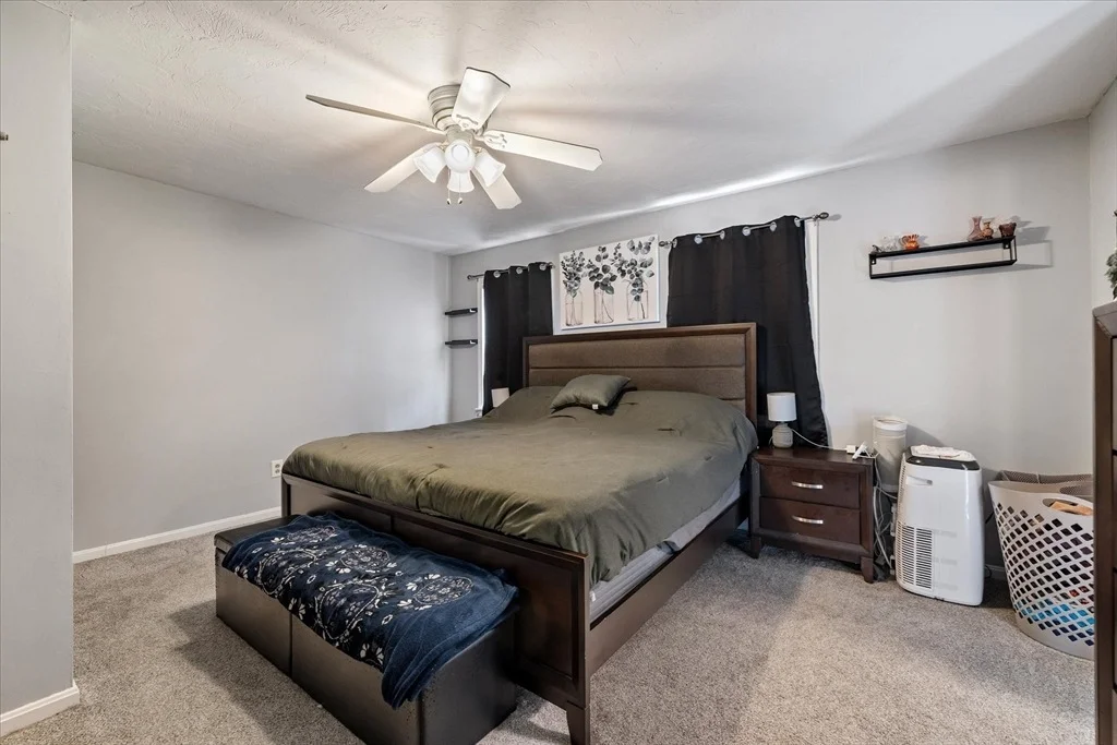 Photo of 75 Klebart Ave