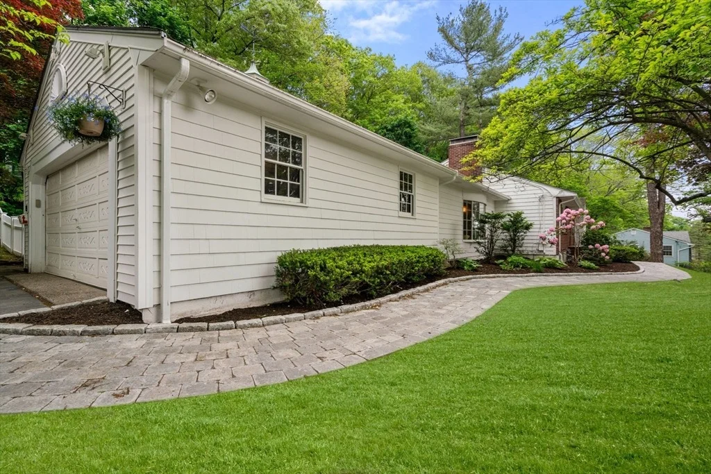 Photo of 19 Bosworth Rd
