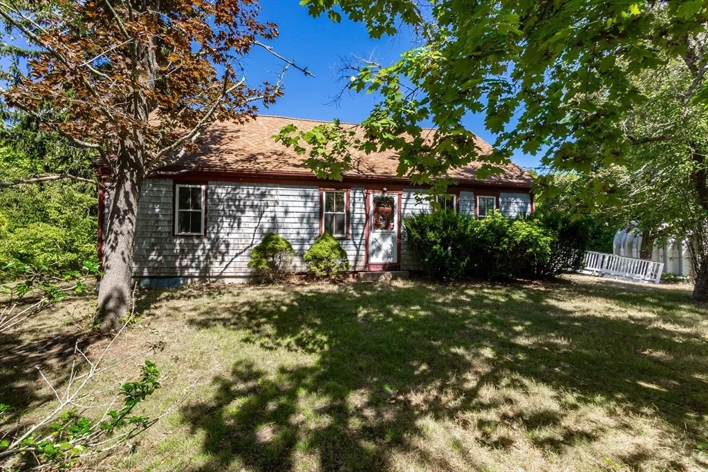Photo of 2596 Cranberry Hwy