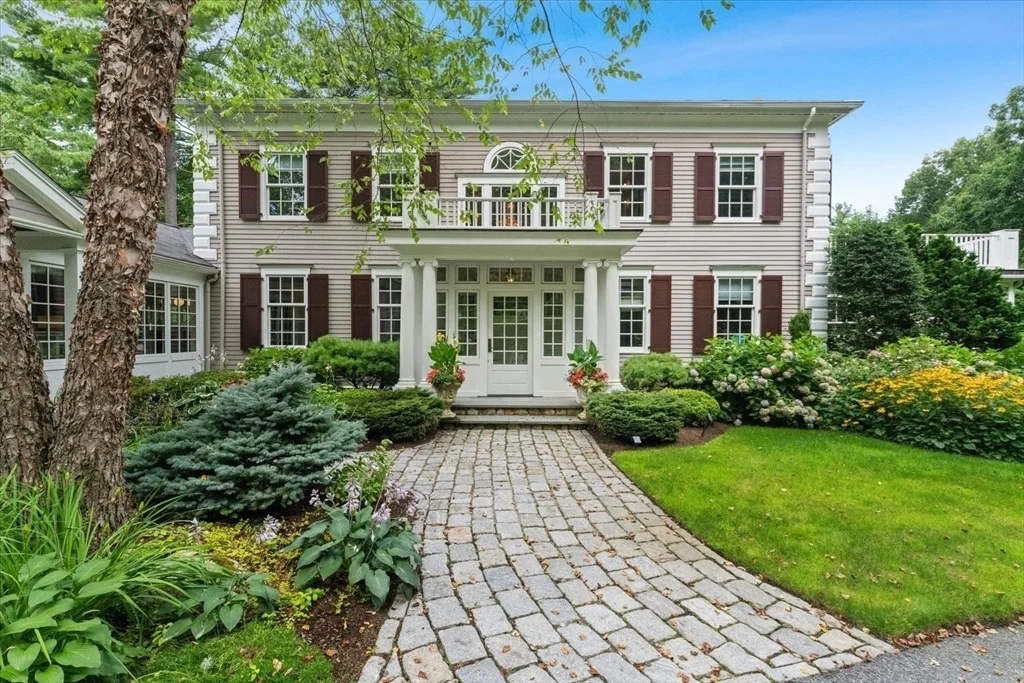 Photo of 1 Colburn Road