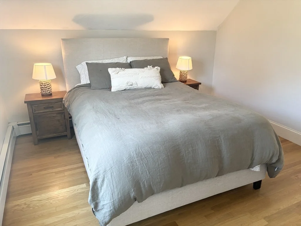 Photo of 9 Ray Ave