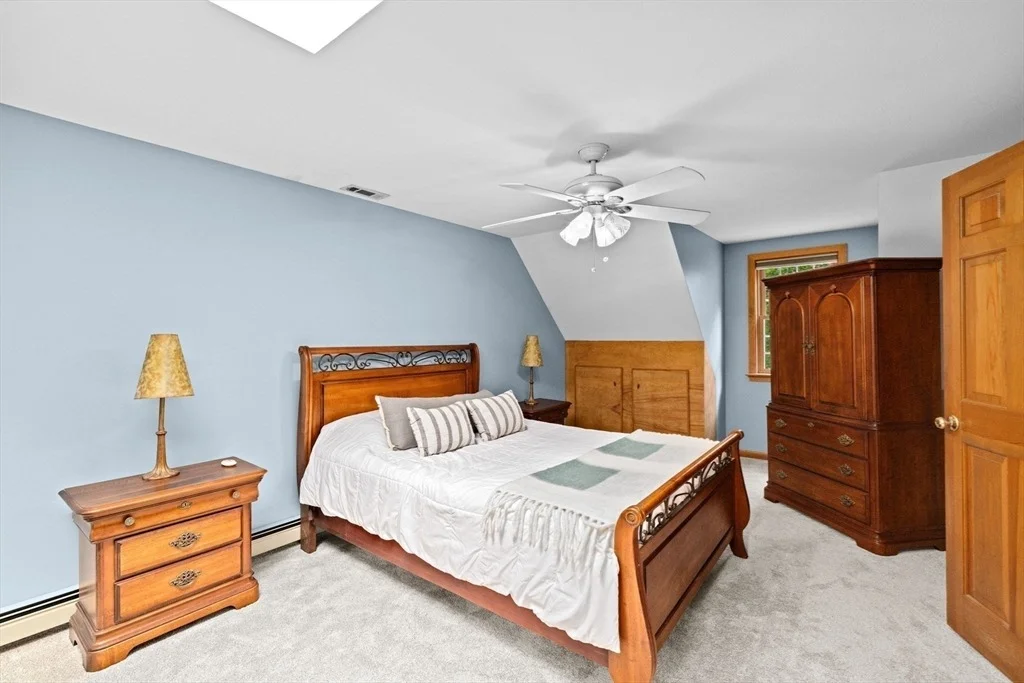 Photo of 109 Thayer Dr