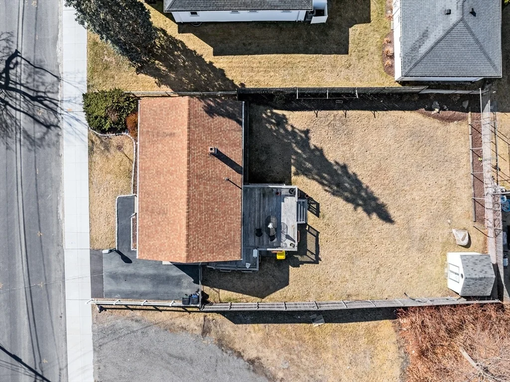 Photo of 820 Oak Grove Ave