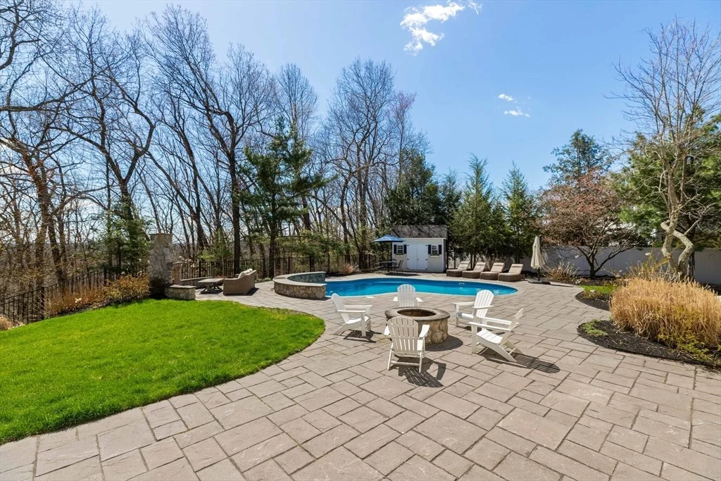 Photo of 243 Bear Hill Rd