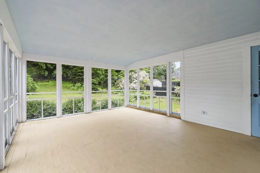 Photo of 60 Morrison Rd. West