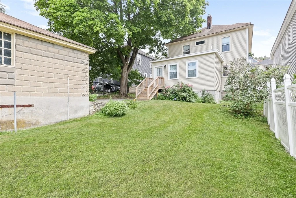 Photo of 13 Endicott St