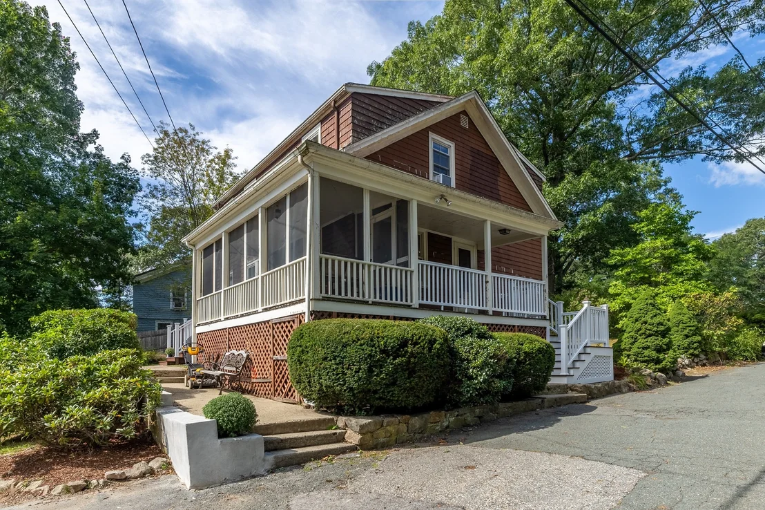Photo of 6 Hillcrest Rd