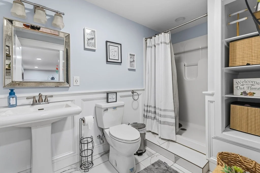 Photo of 127 Middlesex St