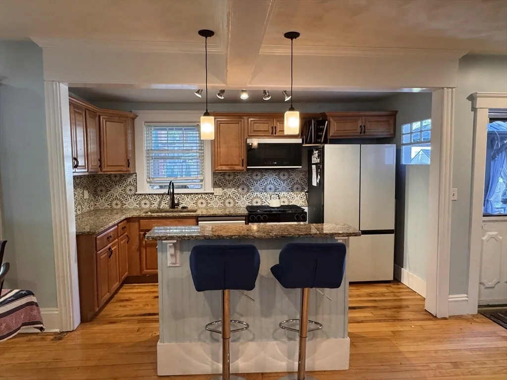 Photo of 7 Boynton St