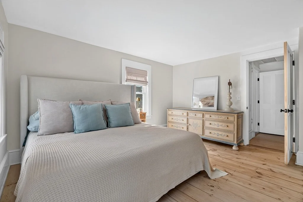 Photo of 11 Crescent St