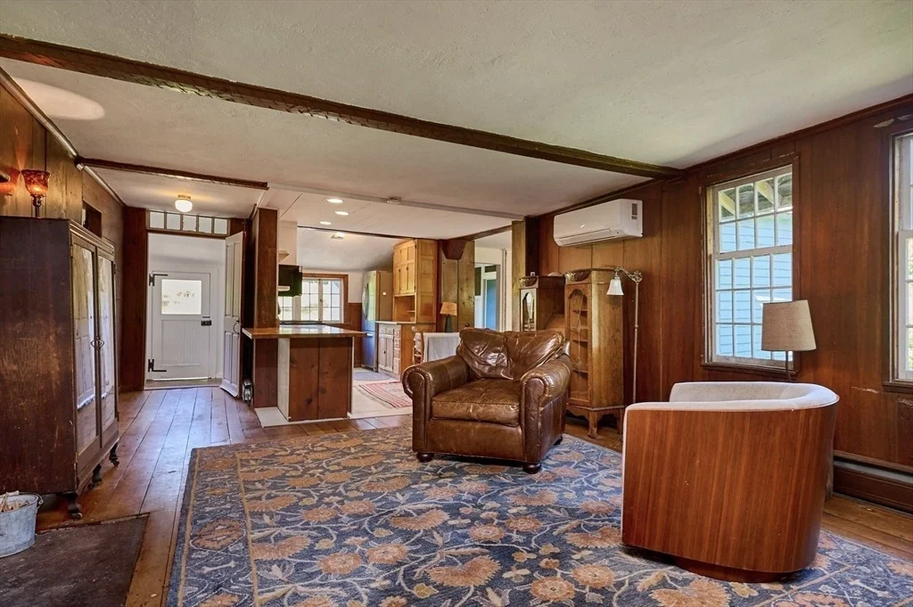 Photo of 40 Whately Glen Road