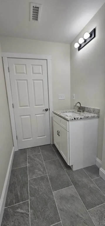 Photo of 31 Niagara St