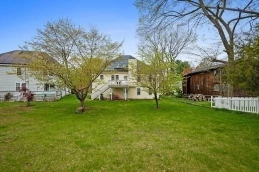 Photo of 37 Dupuis Ave