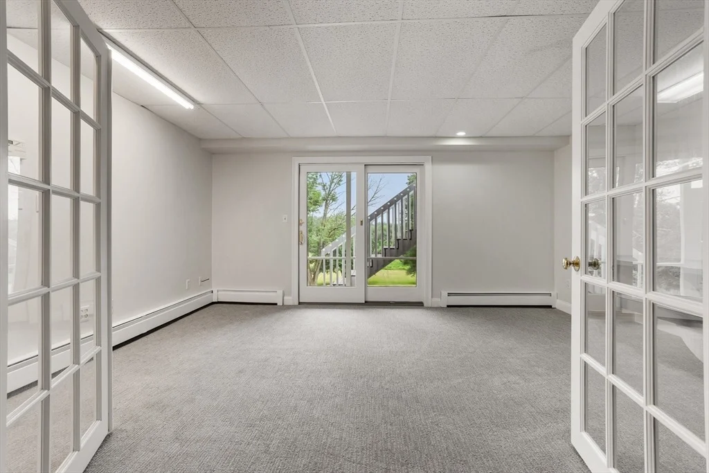 Photo of 444 Middle Road