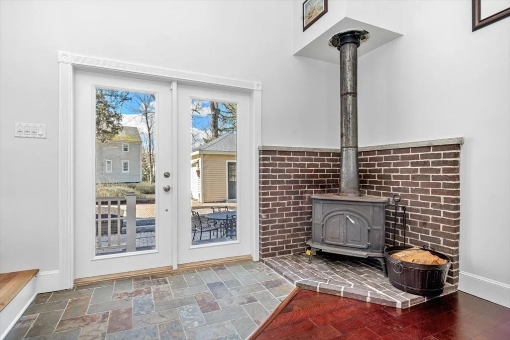 Photo of 143 South St