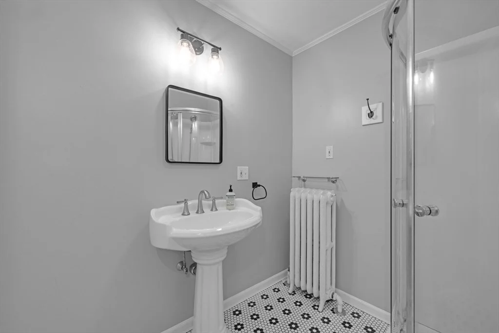 Photo of 14 Tahanto Rd
