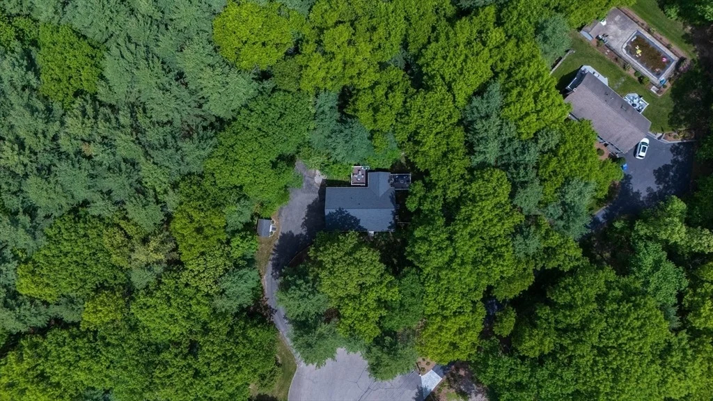 Photo of 77 Oxbow Dr