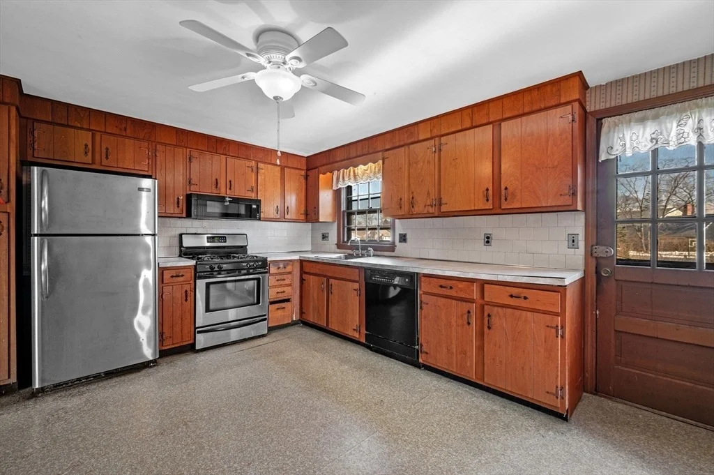 Photo of 33 Marla Ln