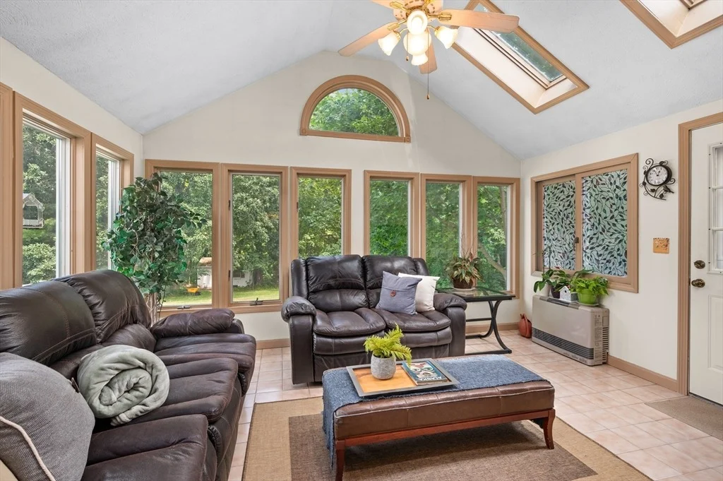 Photo of 117 Rolling Ridge Ln