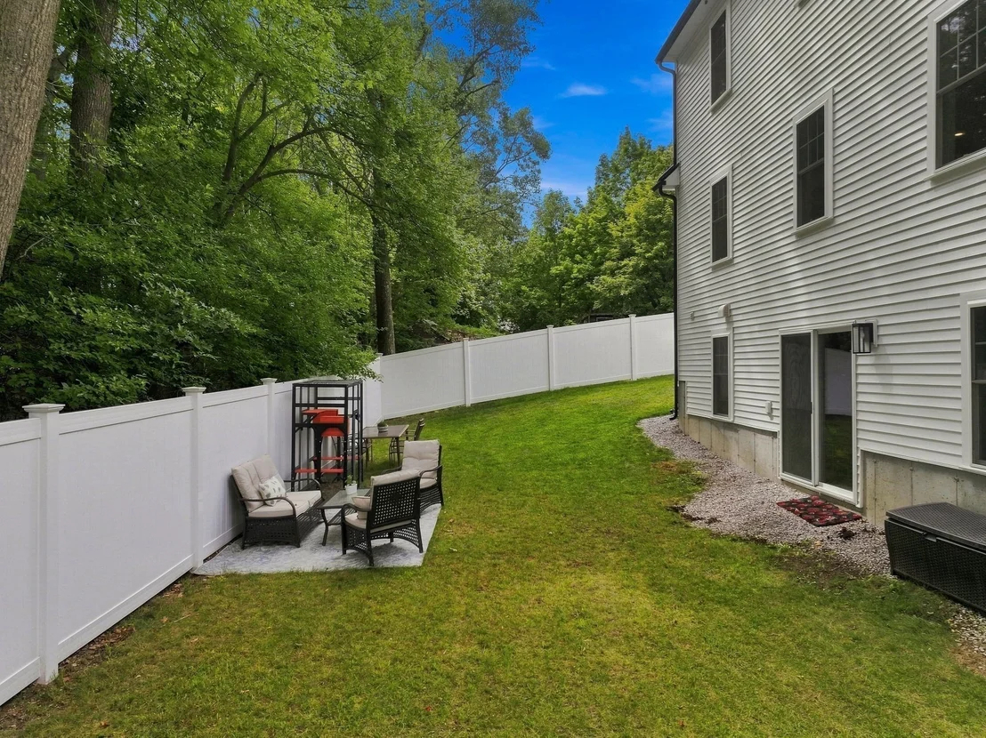 Photo of 24 Locust St