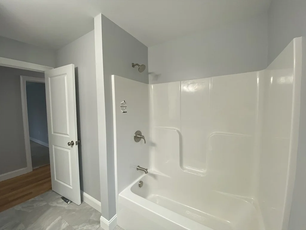 Photo of 9 Lilac Ct