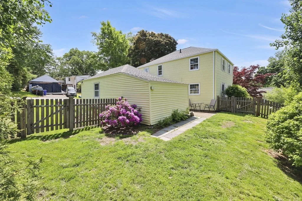 Photo of 121 Benz St