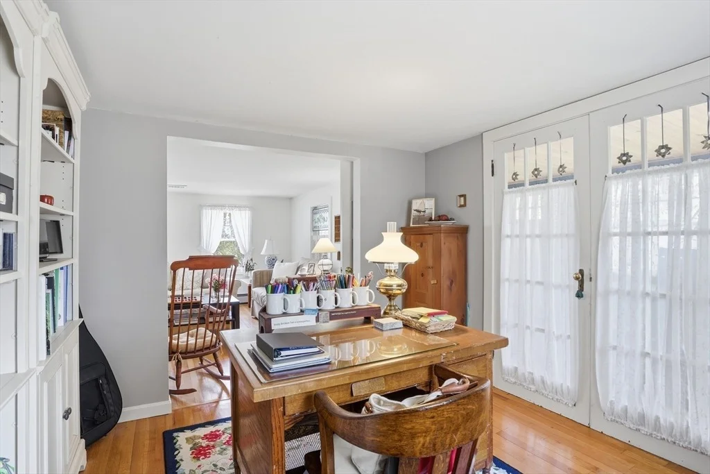 Photo of 44 Sandy Pond Rd
