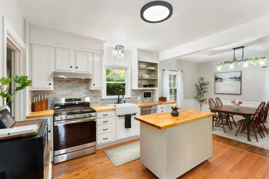 Photo of 20 Battey Ave