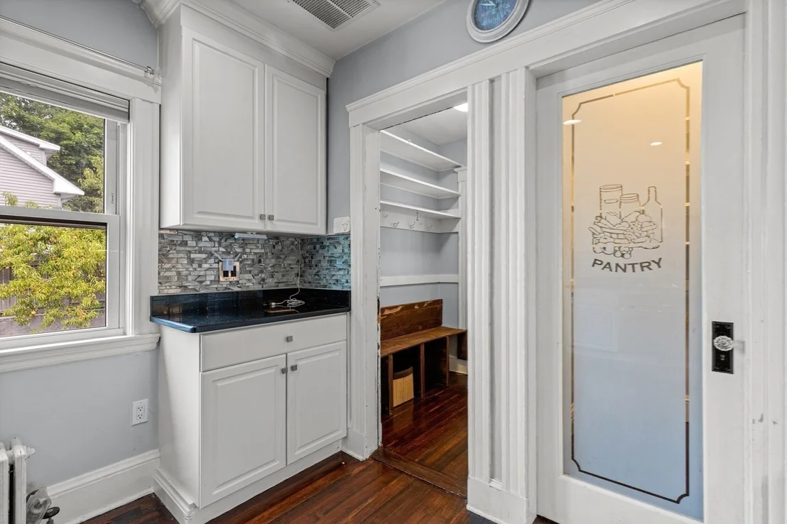 Photo of 34 Farrington Ave