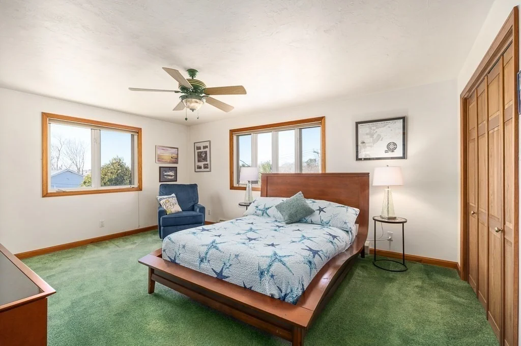 Photo of 129 Thatcher Rd